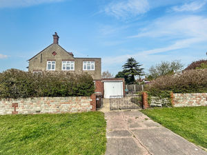 Photo 19- click for photo gallery